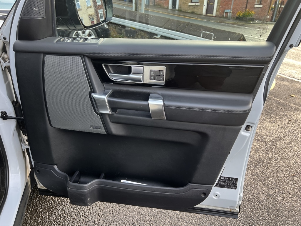 Used Land Rover Discovery 2016 for sale - 76375070: Photo 30