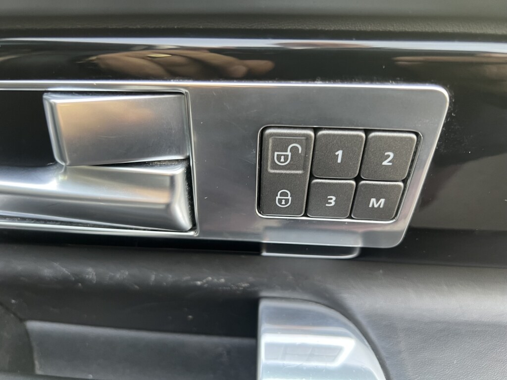 Used Land Rover Discovery 2016 for sale - 76375070: Photo 34