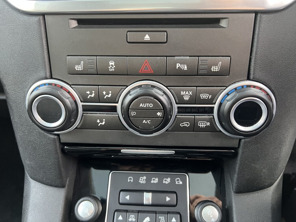 Used Land Rover Discovery 2016 for sale - 76375070: Photo 40