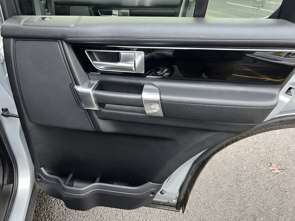 Used Land Rover Discovery 2016 for sale - 76663844: Photo 33