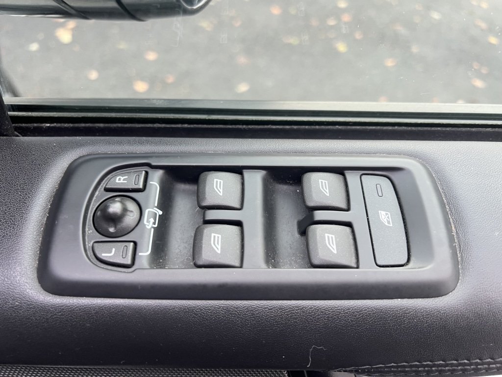 Used Land Rover Discovery 2016 for sale - 76663844: Photo 36