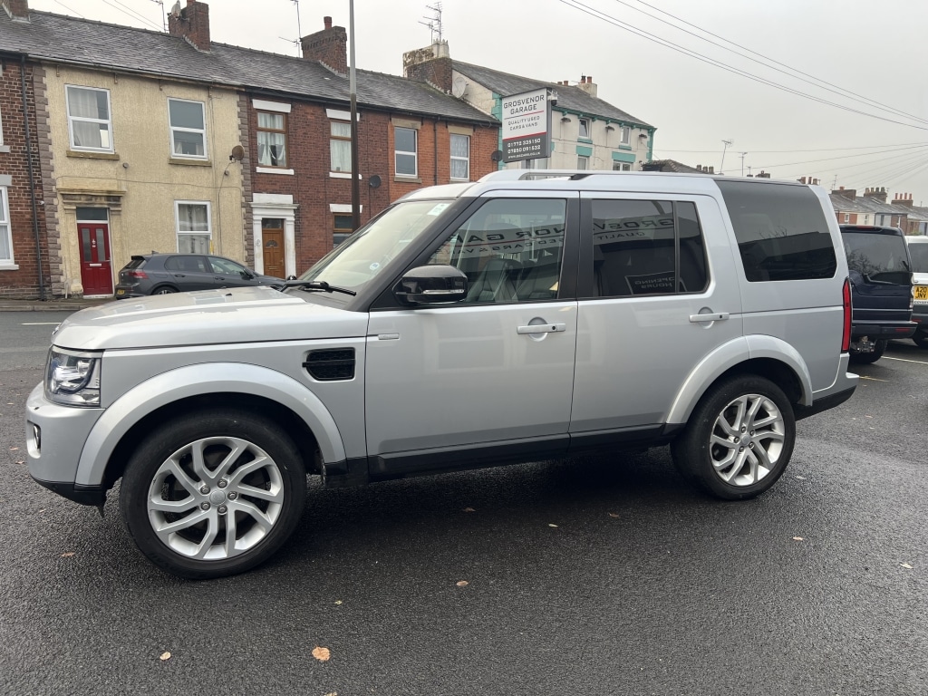 Used Land Rover Discovery 2016 for sale - 76663844: Photo 4