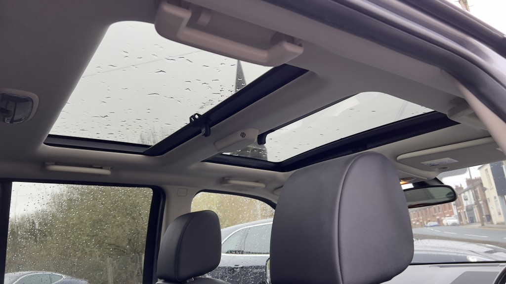 Used Land Rover Freelander 2011 for sale - 76058287: Photo 8
