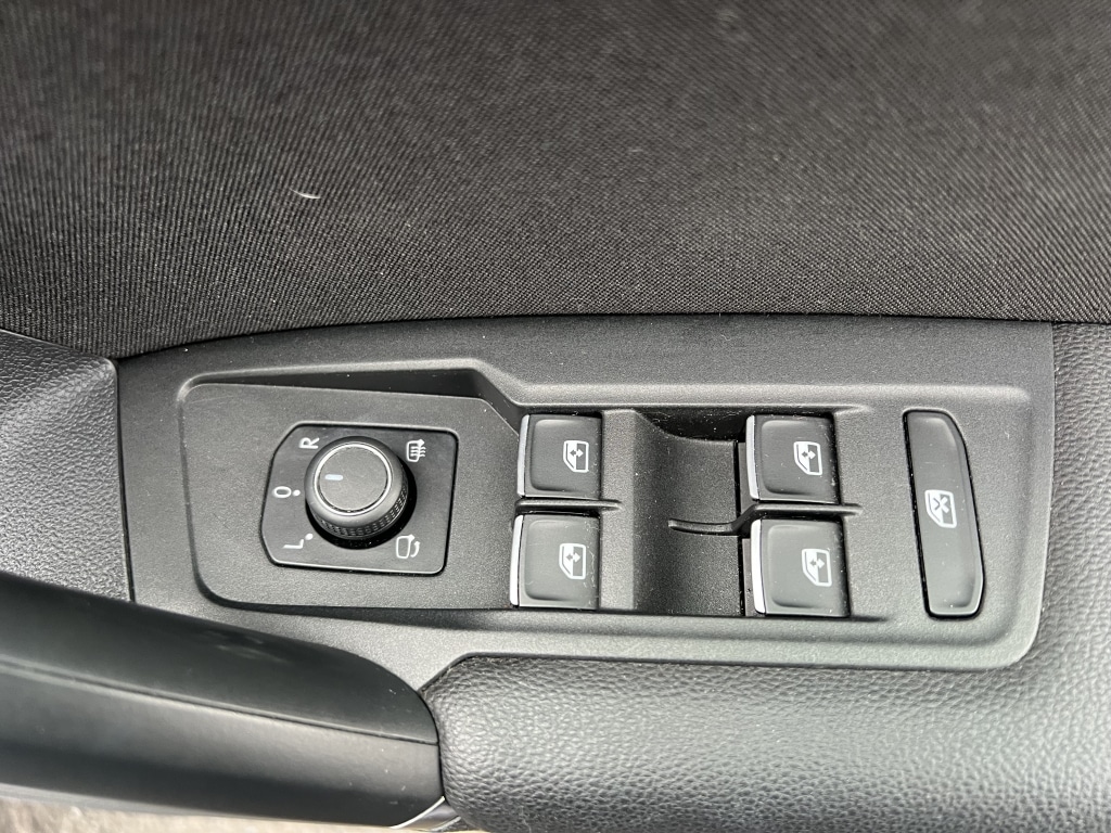 Used Volkswagen Tiguan 2017 for sale - 76301210: Photo 32