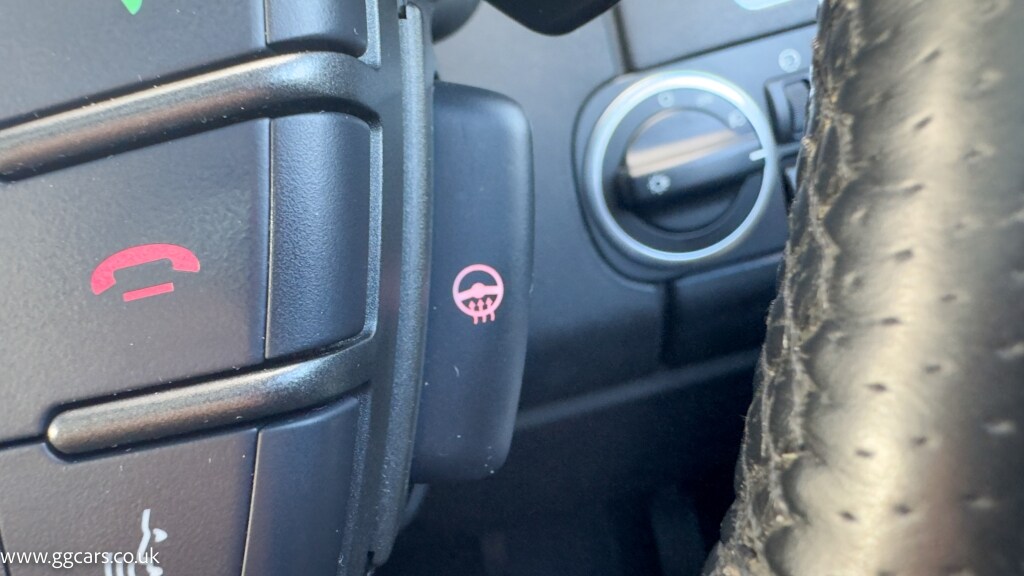 Used Land Rover Discovery 2015 for sale - 75690748: Photo 71