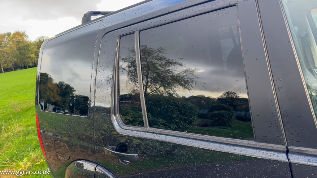 Used Land Rover Discovery 2015 for sale - 75690748: Photo 81