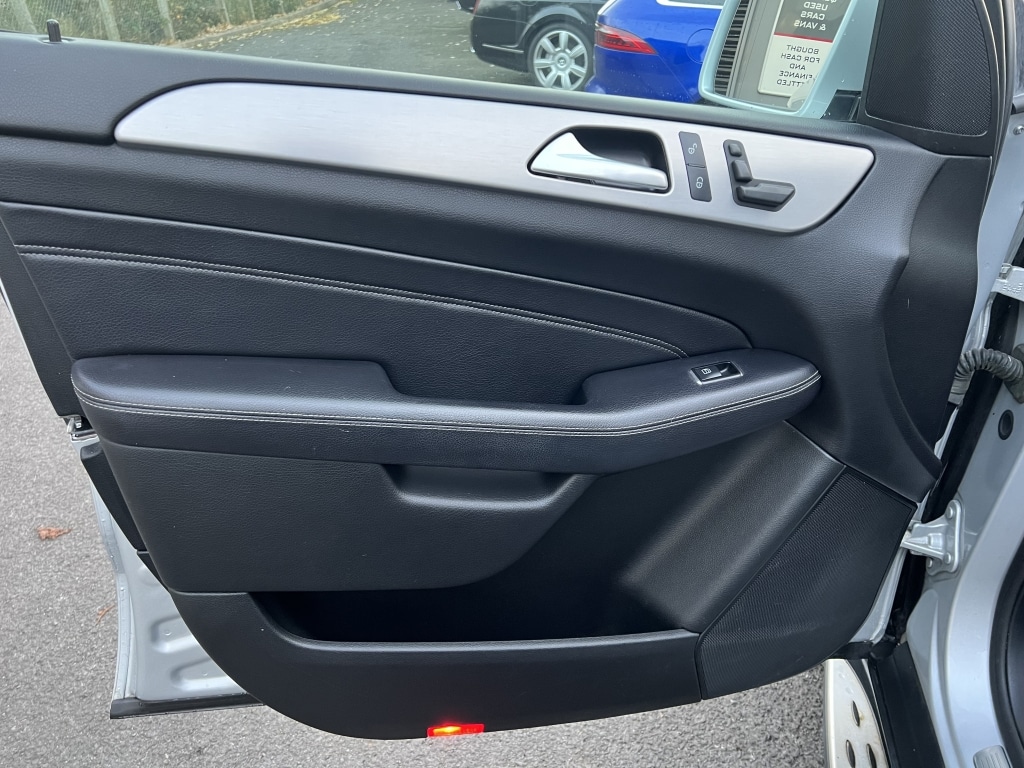 Used Mercedes-Benz M Class 2013 for sale - 76663846: Photo 20