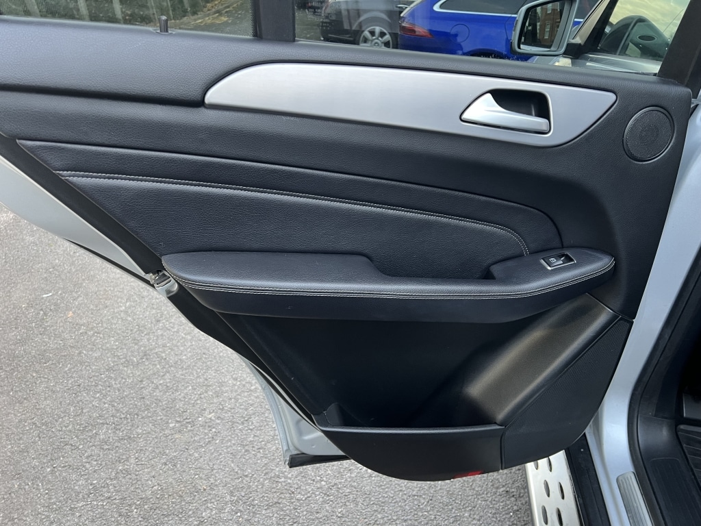 Used Mercedes-Benz M Class 2013 for sale - 76663846: Photo 22