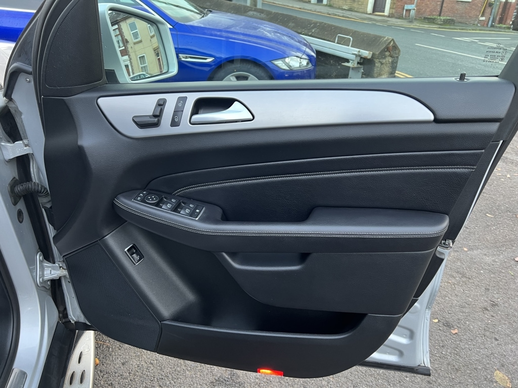 Used Mercedes-Benz M Class 2013 for sale - 76663846: Photo 27