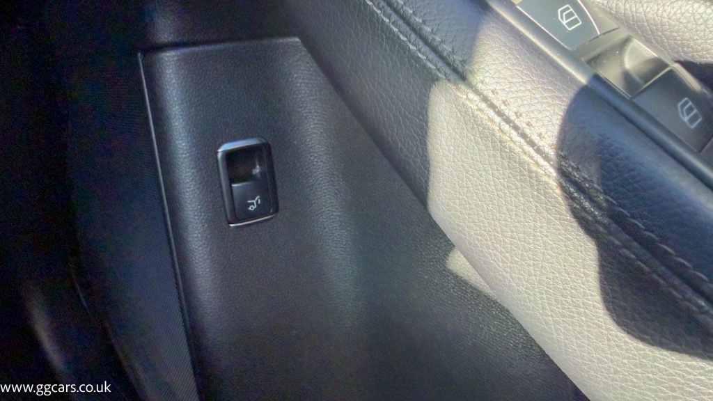 Used Mercedes-Benz M Class 2013 for sale - 76663846: Photo 58