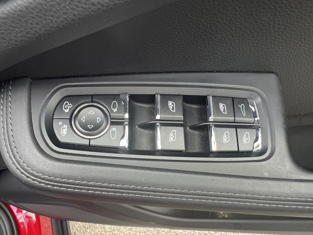 Used Porsche Macan 2020 for sale - 78202305: Photo 34