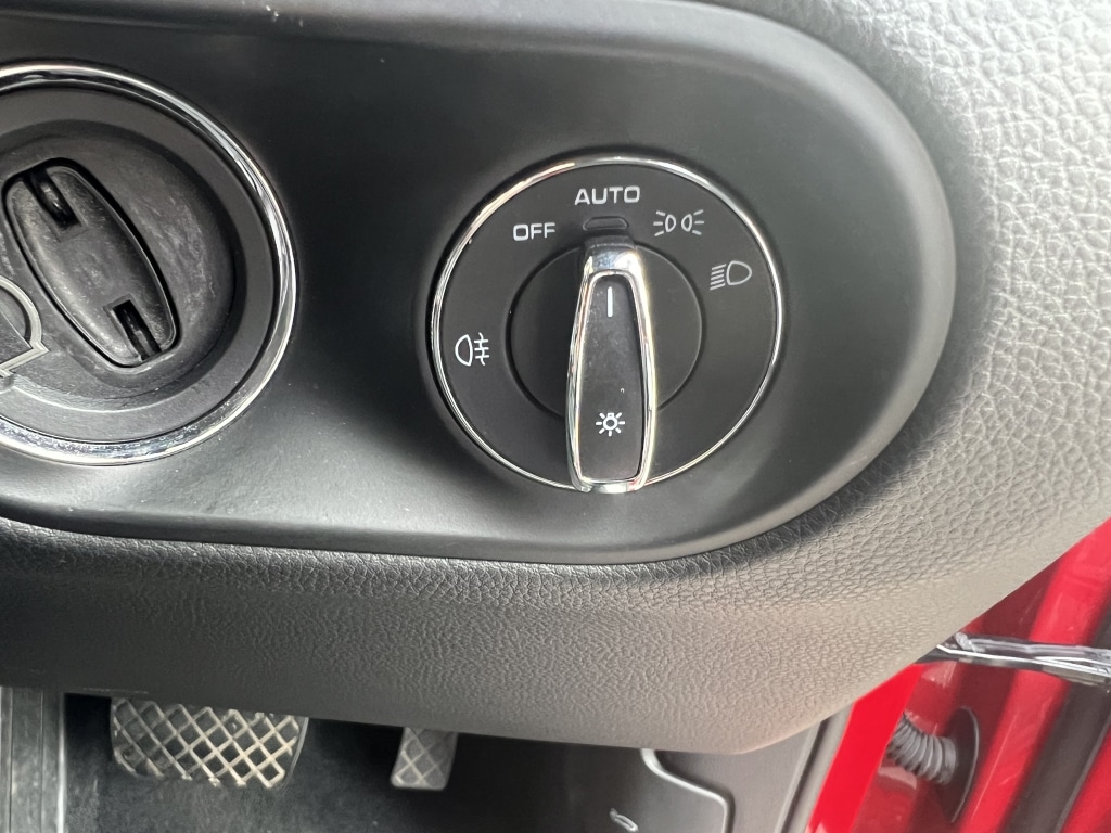 Used Porsche Macan 2020 for sale - 78202305: Photo 35