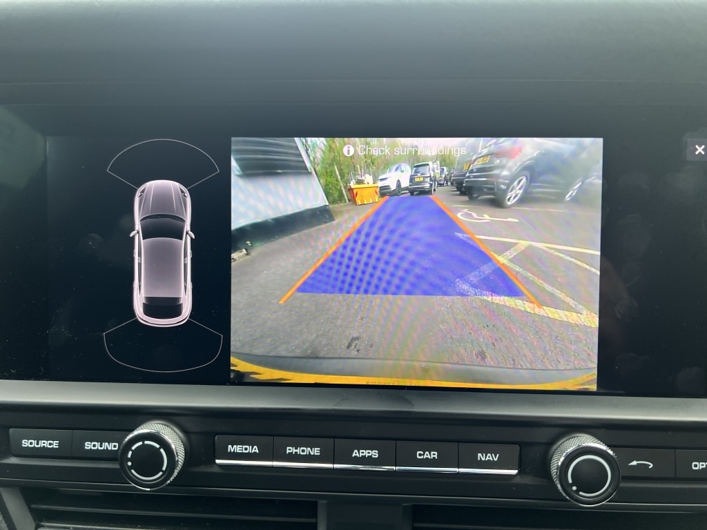 Used Porsche Macan 2020 for sale - 78202305: Photo 41