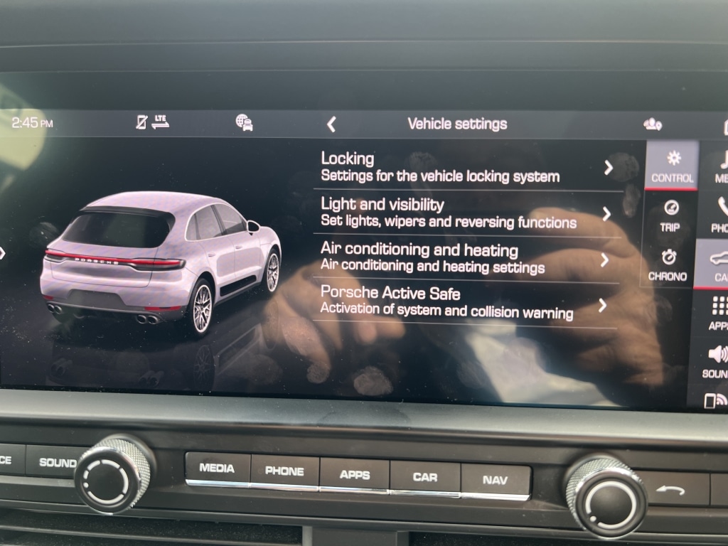 Used Porsche Macan 2020 for sale - 78202305: Photo 46