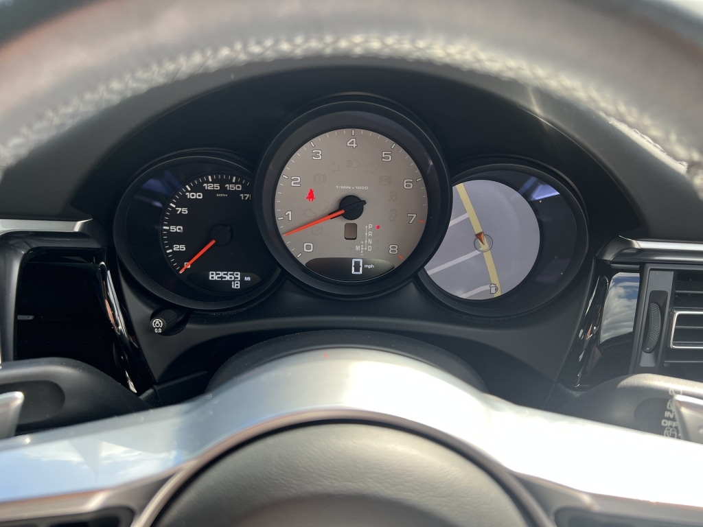 Used Porsche Macan 2020 for sale - 78202305: Photo 54