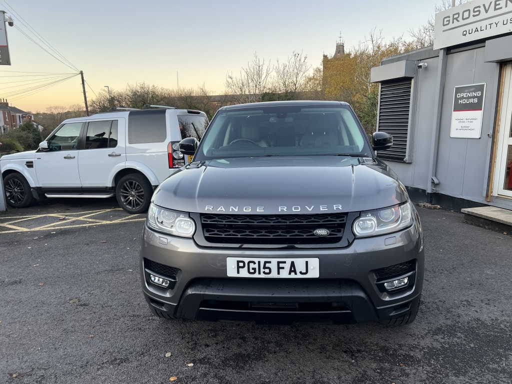 Used Land Rover Range Rover Sport 2015 for sale - 76618857: Photo 2