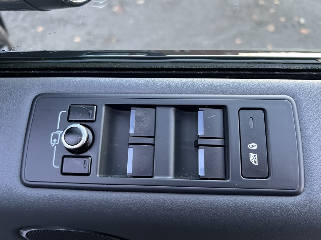 Used Land Rover Range Rover Sport 2015 for sale - 76618857: Photo 38