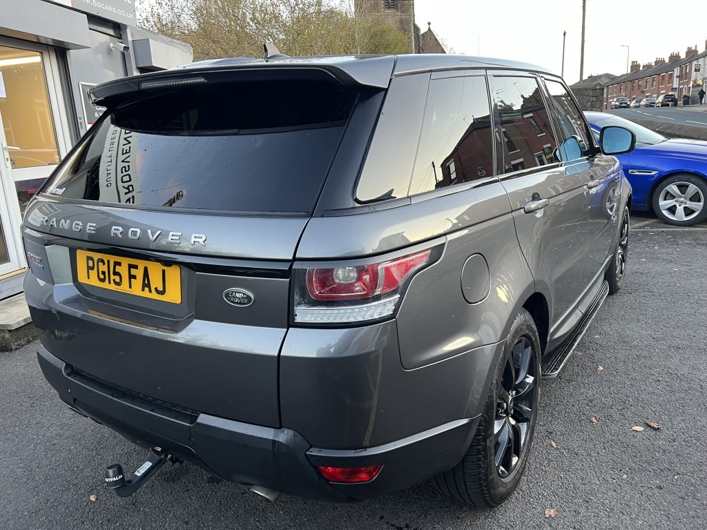 Used Land Rover Range Rover Sport 2015 for sale - 76618857: Photo 7