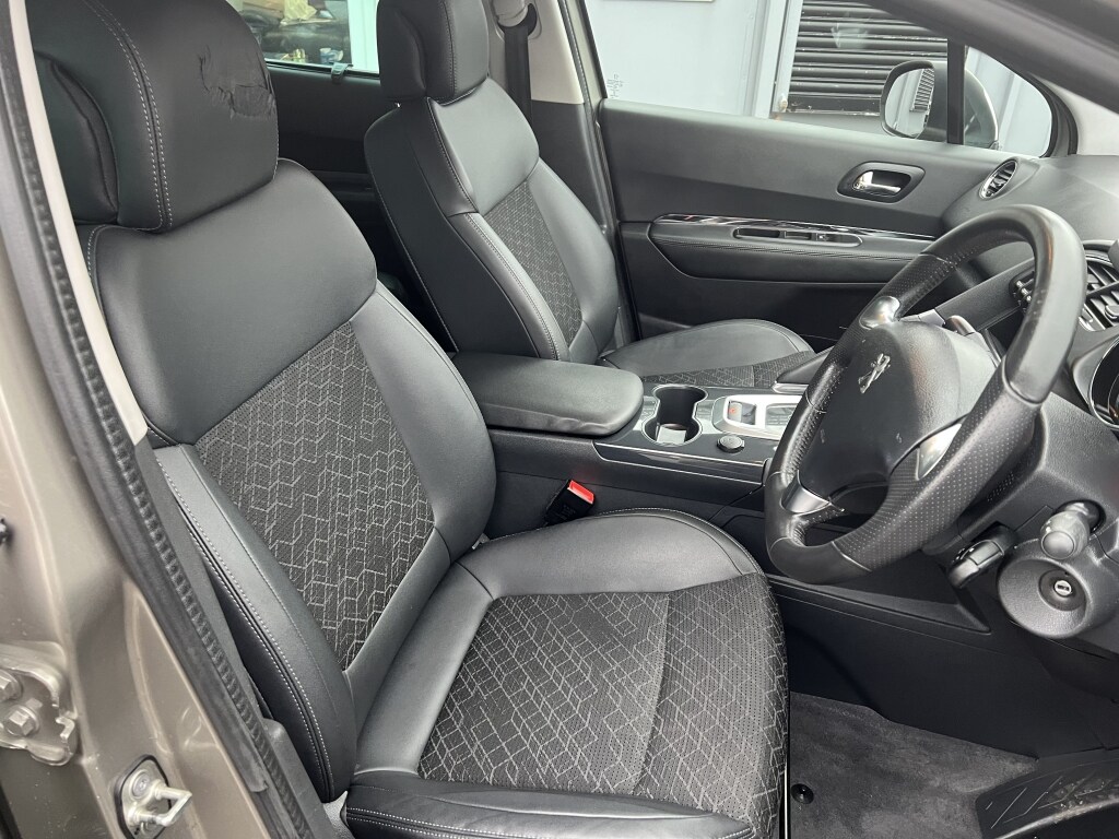 Used Peugeot 3008 2016 for sale - 77438636: Photo 15