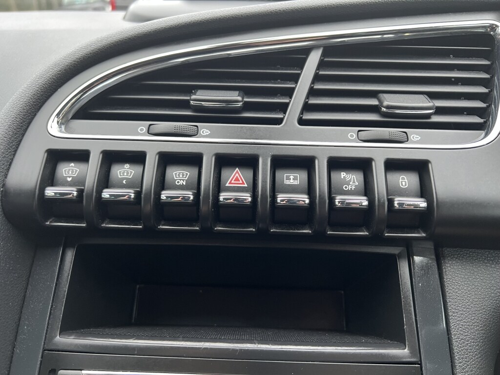 Used Peugeot 3008 2016 for sale - 77438636: Photo 31