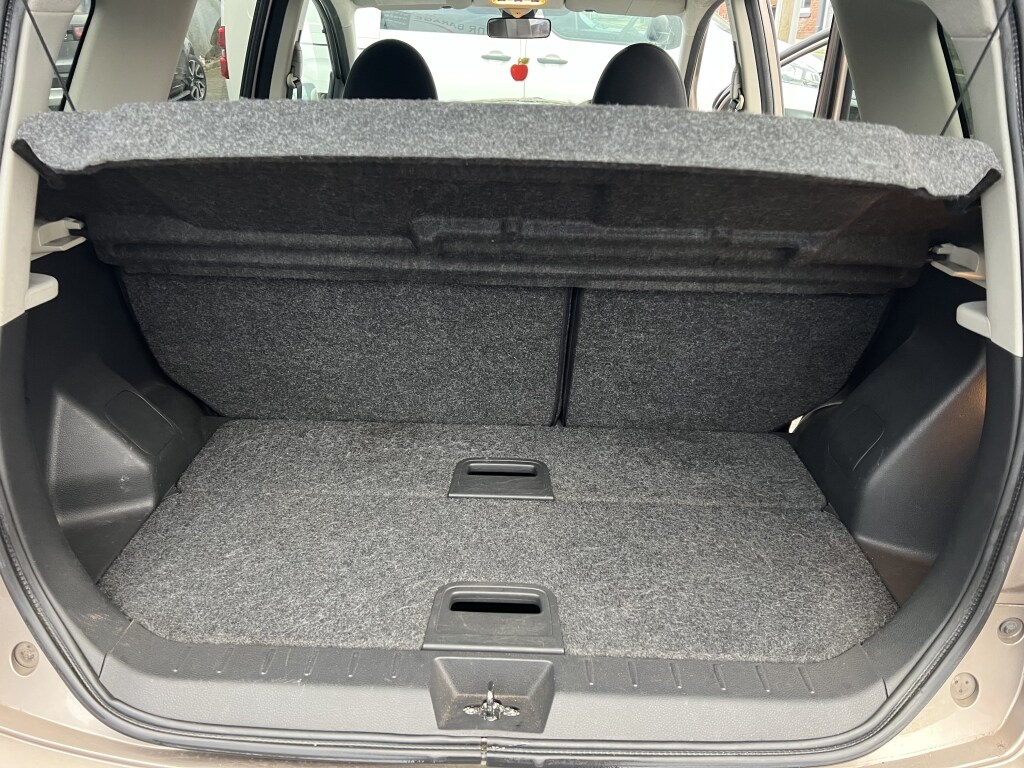 Used Nissan Note 2010 for sale - 77370933: Photo 18