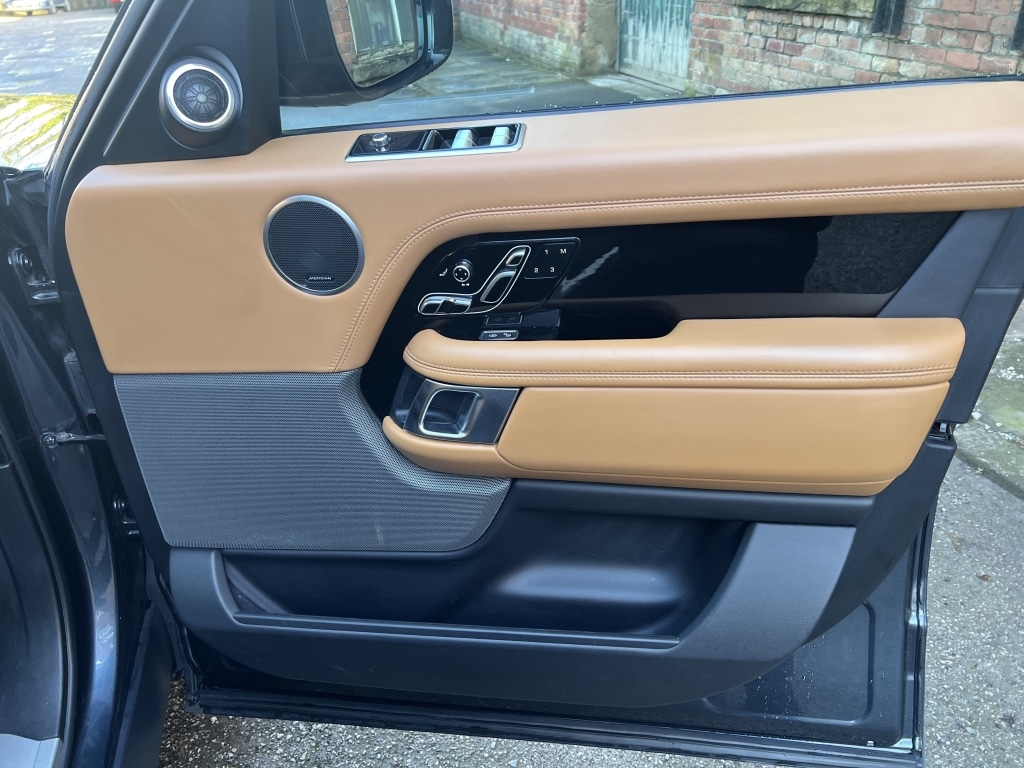 Used Land Rover Range Rover 2019 for sale - 77632626: Photo 30