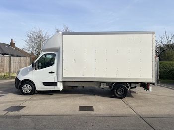 Used Nissan Interstar 2023 for sale - 77889389: Photo