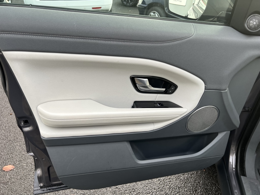 Used Land Rover Range Rover Evoque 2015 for sale - 77028293: Photo 23