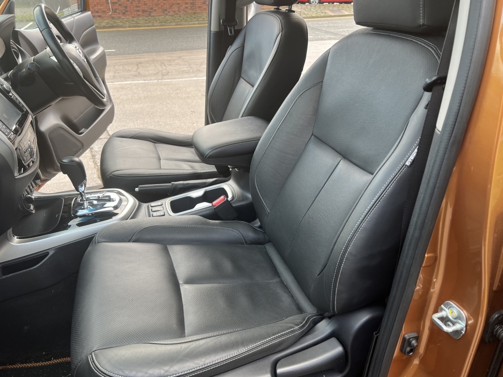 Used Nissan Navara 2017 for sale - 77028290: Photo 20