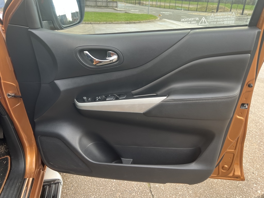 Used Nissan Navara 2017 for sale - 77028290: Photo 25