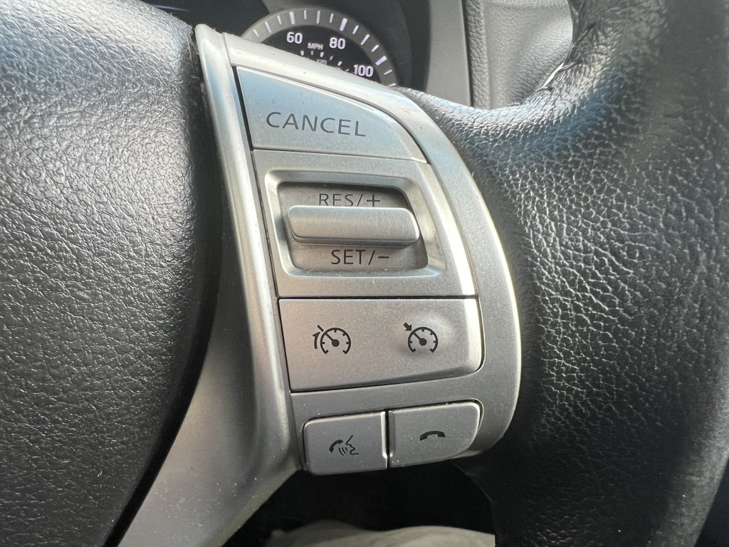 Used Nissan Navara 2017 for sale - 77028290: Photo 39