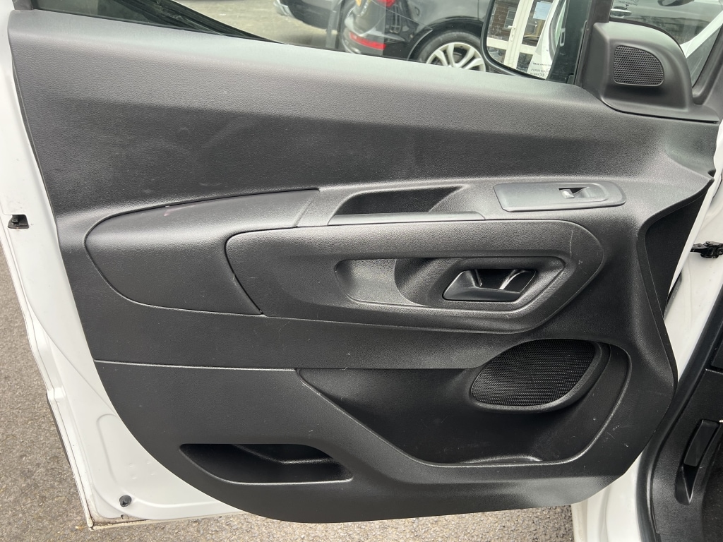 Used Vauxhall Combo 2022 for sale - 77702555: Photo 13