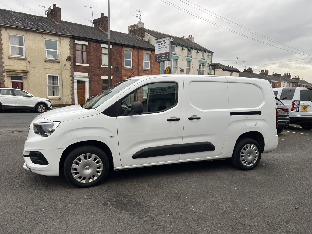 Used Vauxhall Combo 2022 for sale - 77702555: Photo 4