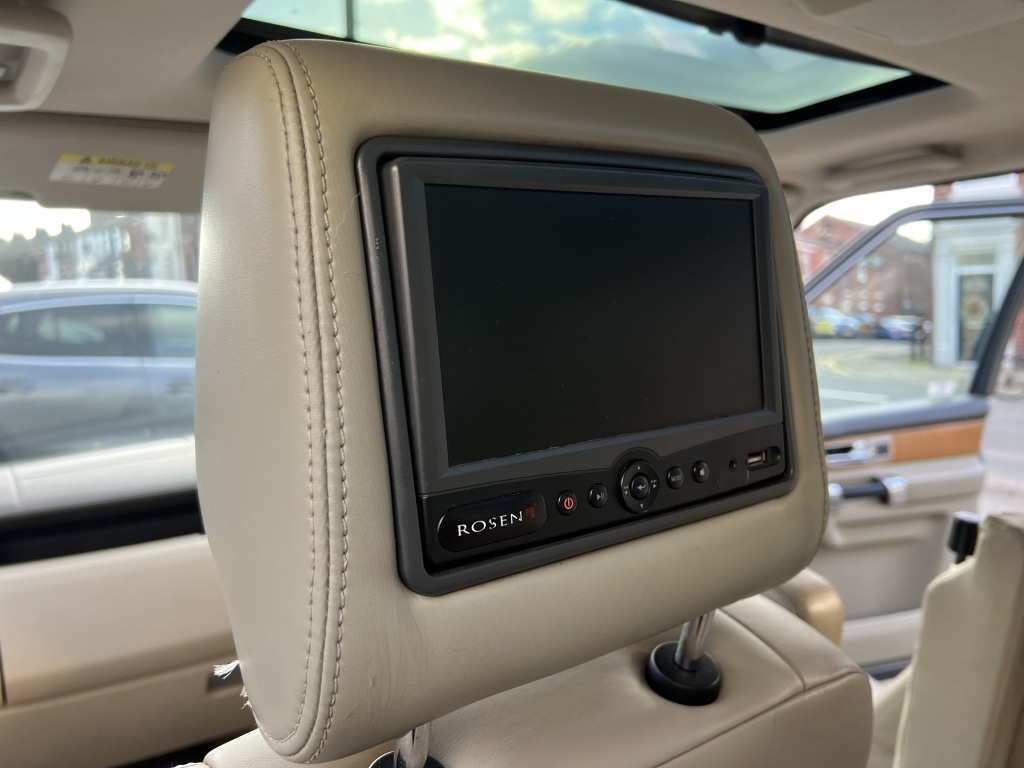 Used Land Rover Discovery 2010 for sale - 77046496: Photo 25