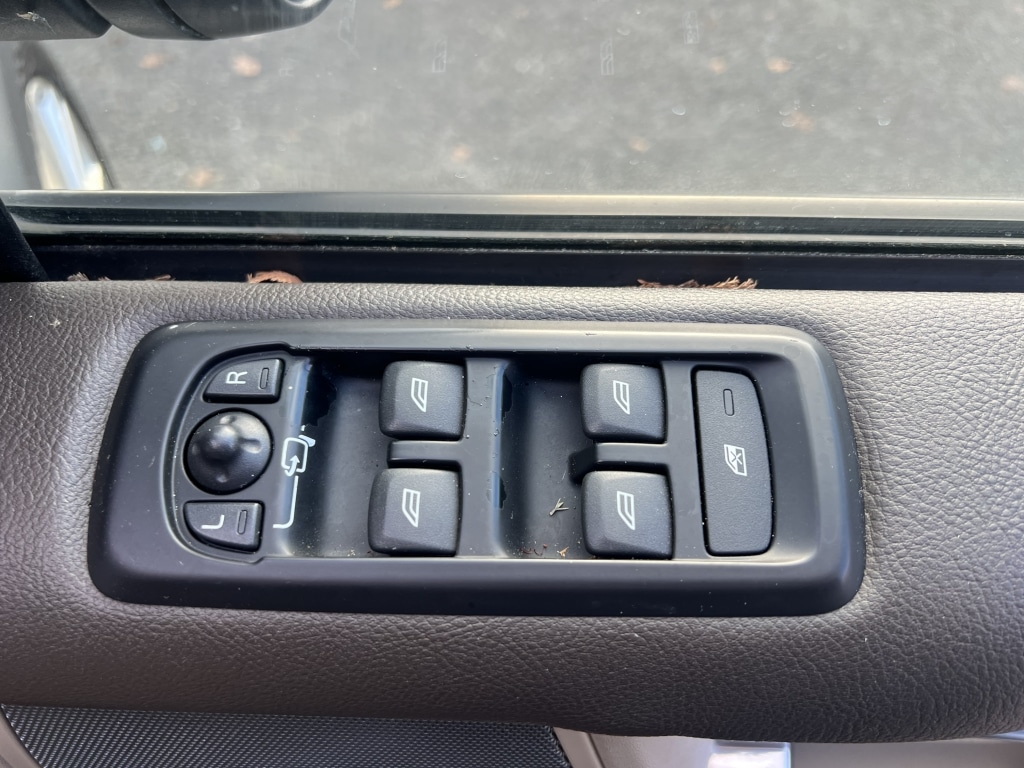 Used Land Rover Discovery 2010 for sale - 77046496: Photo 35