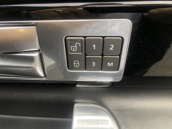 Used Land Rover Discovery 2016 for sale - 75644534: Photo 29