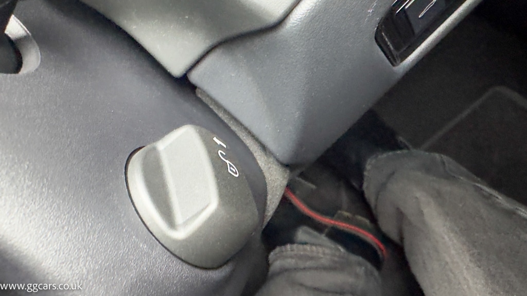 Used Jaguar XF 2019 for sale - 76058270: Photo 60