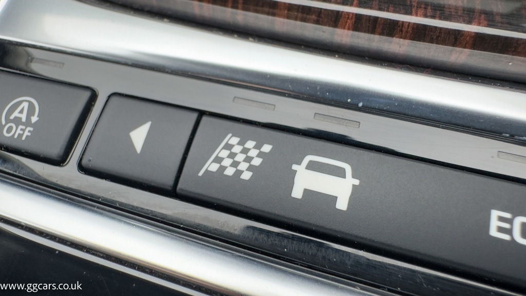 Used Jaguar XF 2019 for sale - 76058270: Photo 66