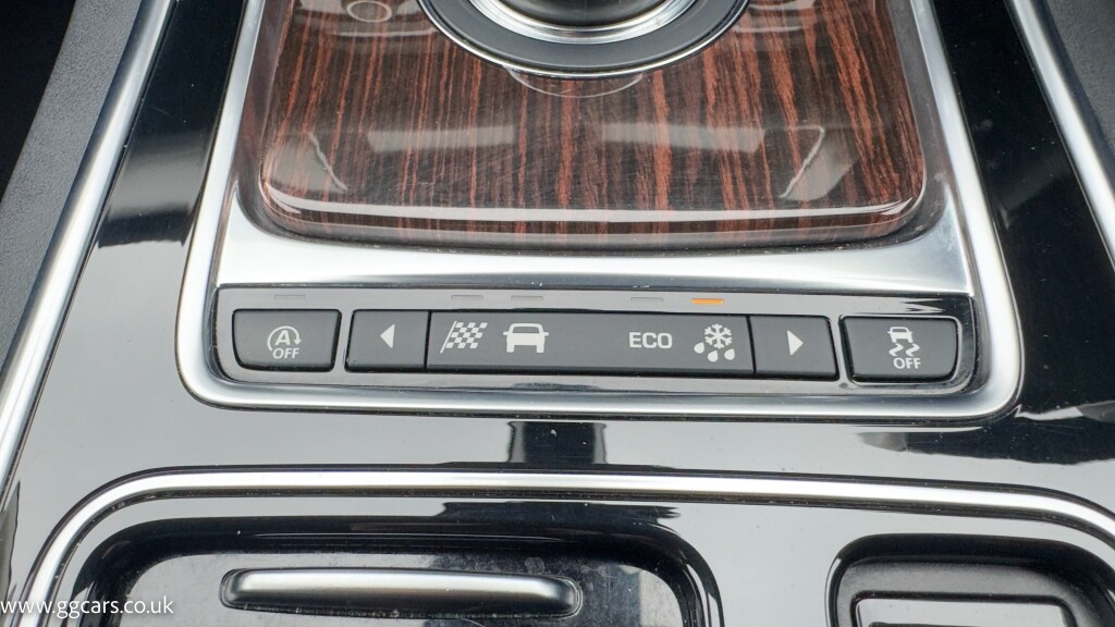 Used Jaguar XF 2019 for sale - 76058270: Photo 78