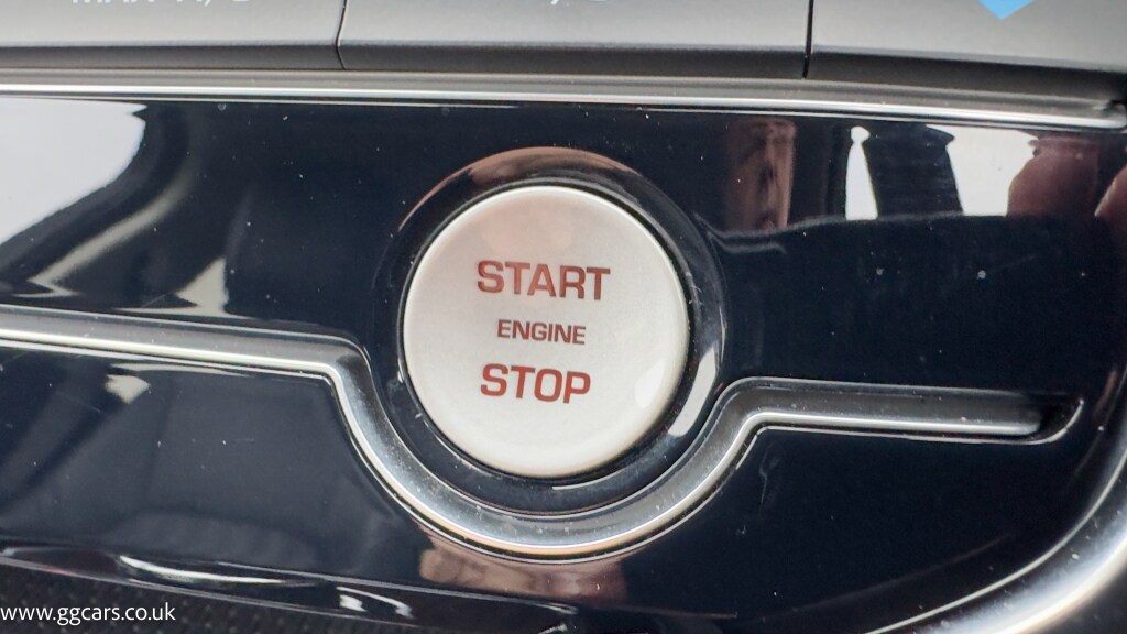 Used Jaguar XF 2019 for sale - 76058270: Photo 82