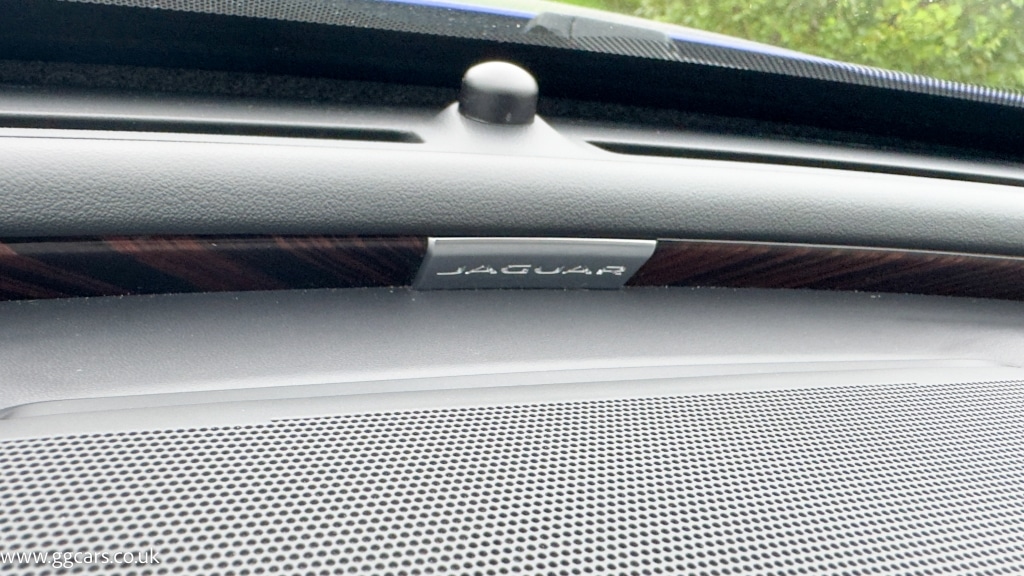 Used Jaguar XF 2019 for sale - 76058270: Photo 91