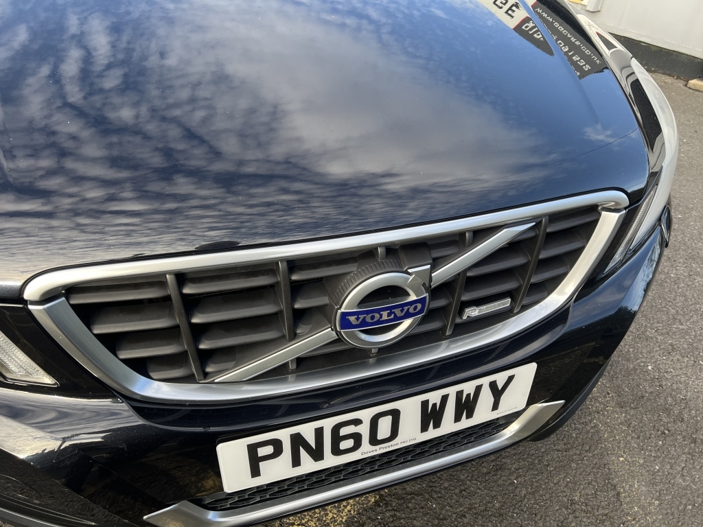 Used Volvo XC60 2010 for sale - 76383456: Photo 9