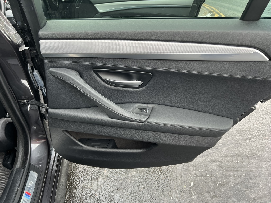 Used BMW 5 Series 2013 for sale - 77272642: Photo 18