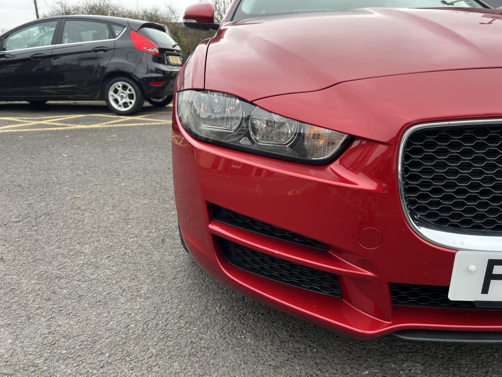 Used Jaguar XE 2015 for sale - 77423703: Photo 10