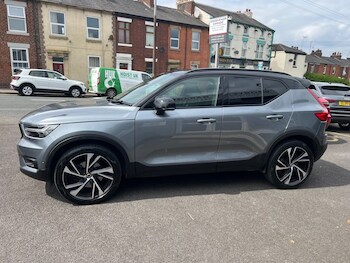 Used Volvo XC40 2018 for sale - 78468661: Photo