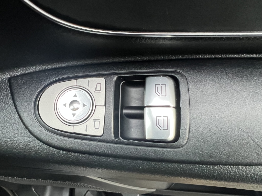 Used Mercedes-Benz Vito 2016 for sale - 77028289: Photo 22