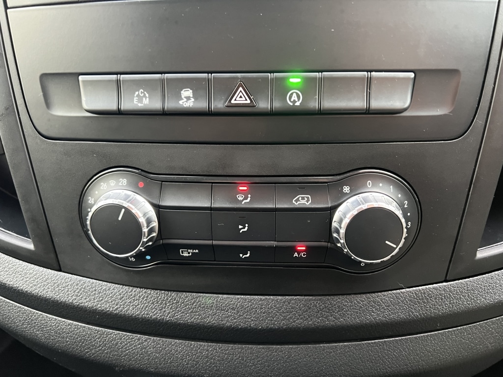 Used Mercedes-Benz Vito 2016 for sale - 77028289: Photo 24