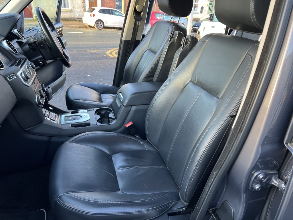 Used Land Rover Discovery 2016 for sale - 76932519: Photo 24