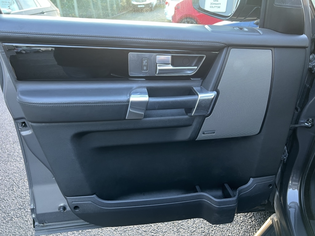 Used Land Rover Discovery 2016 for sale - 76932519: Photo 26