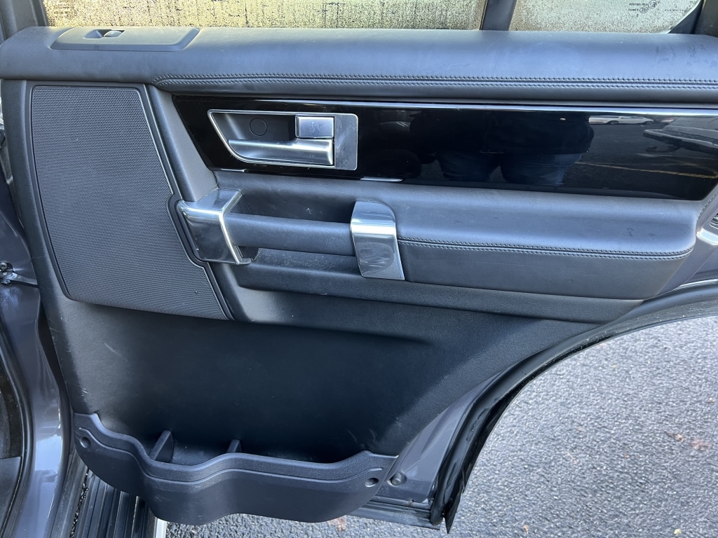 Used Land Rover Discovery 2016 for sale - 76932519: Photo 29